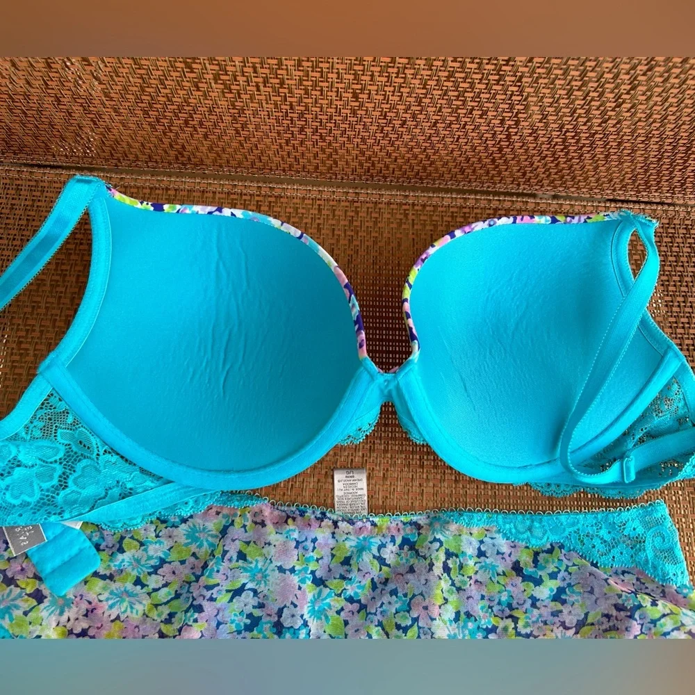 Victoria secret push up bra 38 C and matching panty L set - Picture 9 of 16
